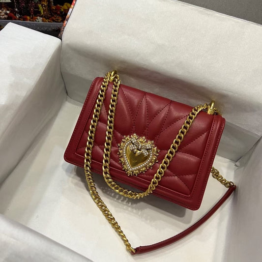 Zubag® Quilted Sacred Heart Chain Bag